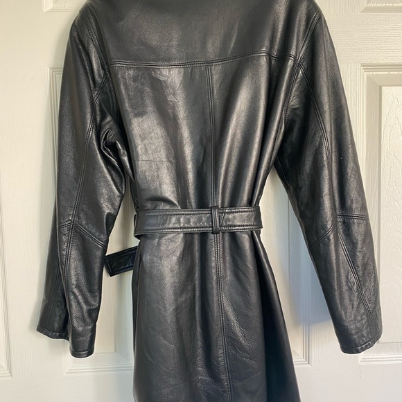 The Olde Hide House. leather Coat. Size L - Picture 5 of 6